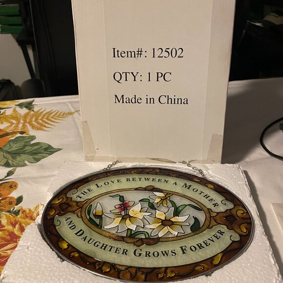 Sentimental Mother-Daughter Love Suncatcher – Handcrafted Keepsake Window Decor - Picture 2 of 2